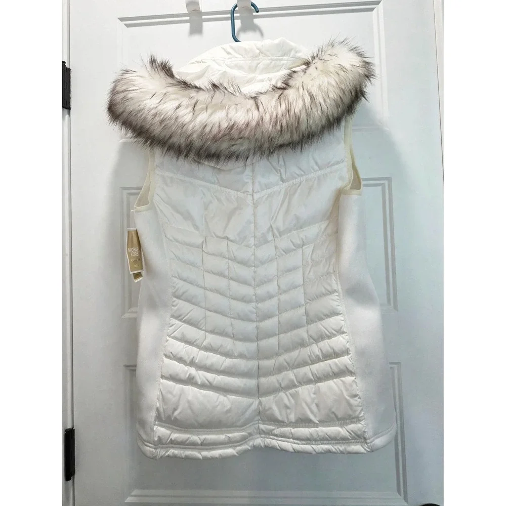 MICHAEL Michael Kors Cream Puffer Vest Size L NWT $150 - Faux Fur Hood